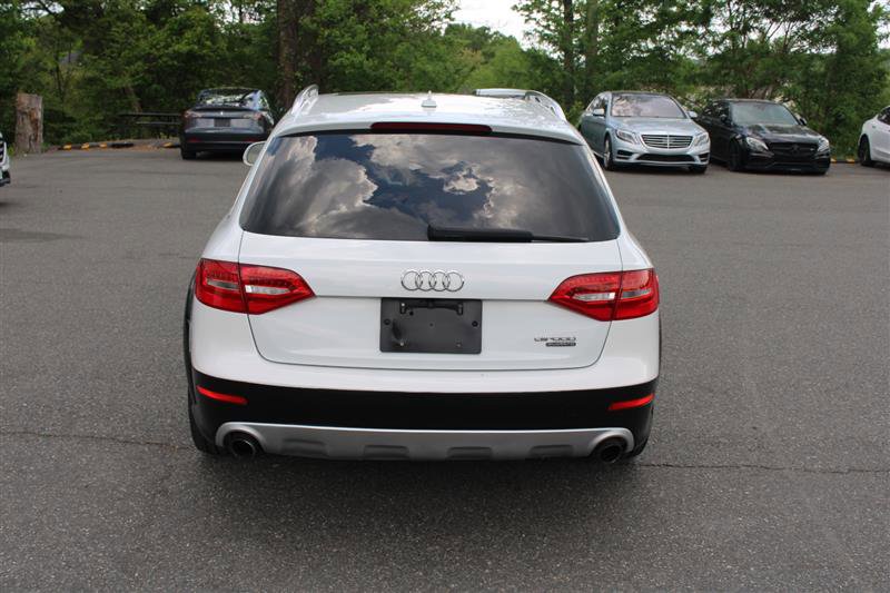 Used 2016 Audi A4 Premium w/ Audi MMI Navigation Plus AWD/4WD image 6
