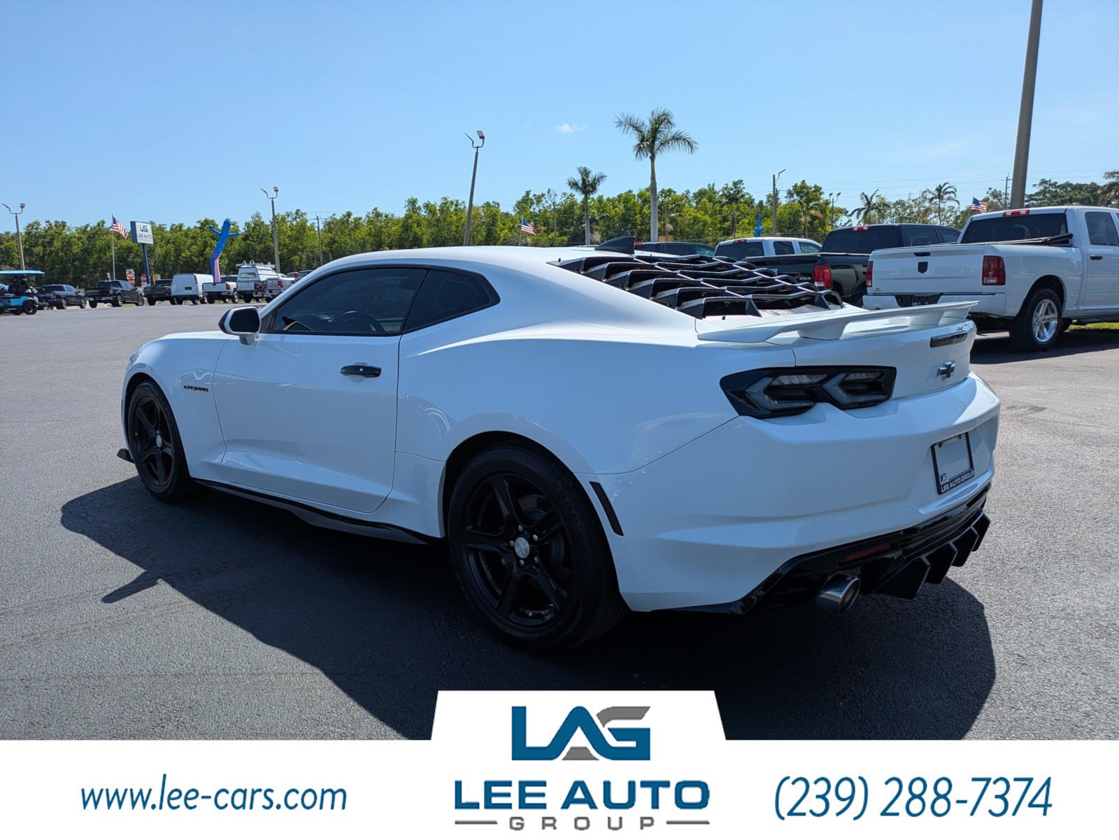 Used 2023 Chevrolet Camaro LT RWD image 5