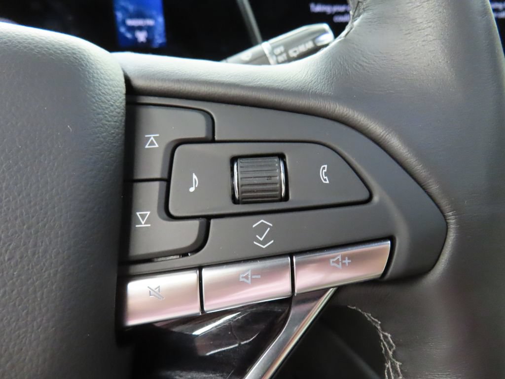 Used 2022 Cadillac Escalade ESV Sport w/ Touring Package AWD/4WD image 66