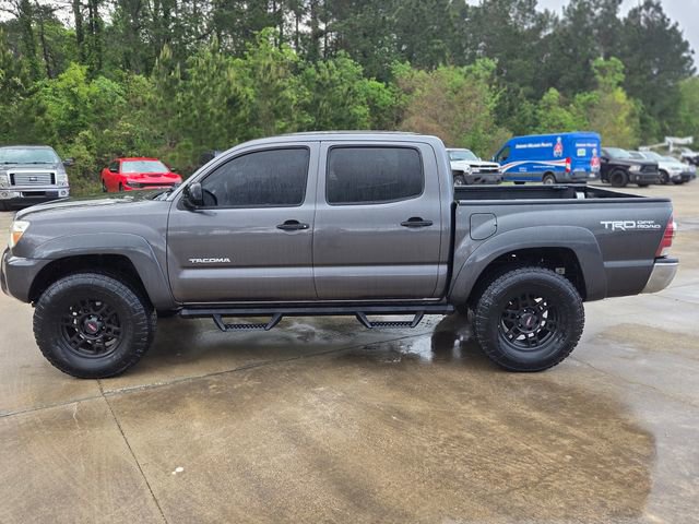 Used 2013 Toyota Tacoma 4x4 Double Cab w/ TRD Off-Road Pkg image 2