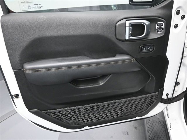 Used 2023 Jeep Gladiator Overland image 21