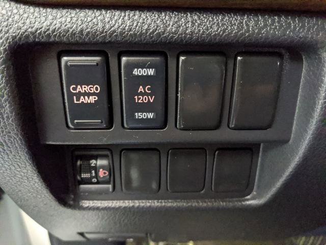 Used 2021 Nissan Titan Platinum Reserve w/ Moonroof Package image 16