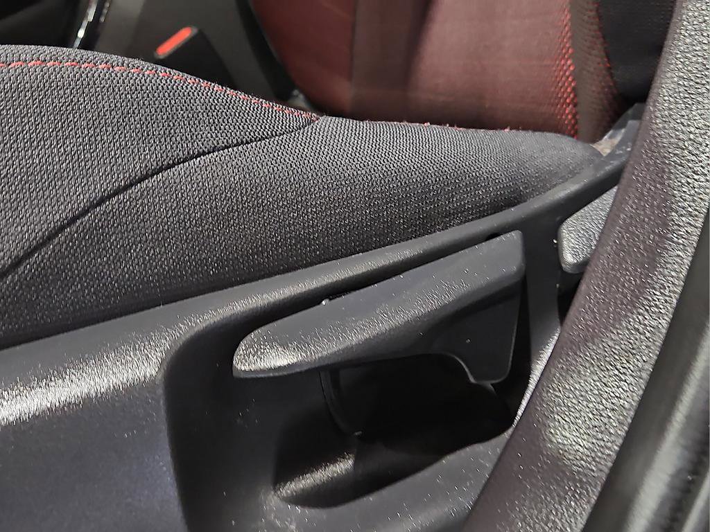 Certified 2025 Toyota Corolla SE image 19