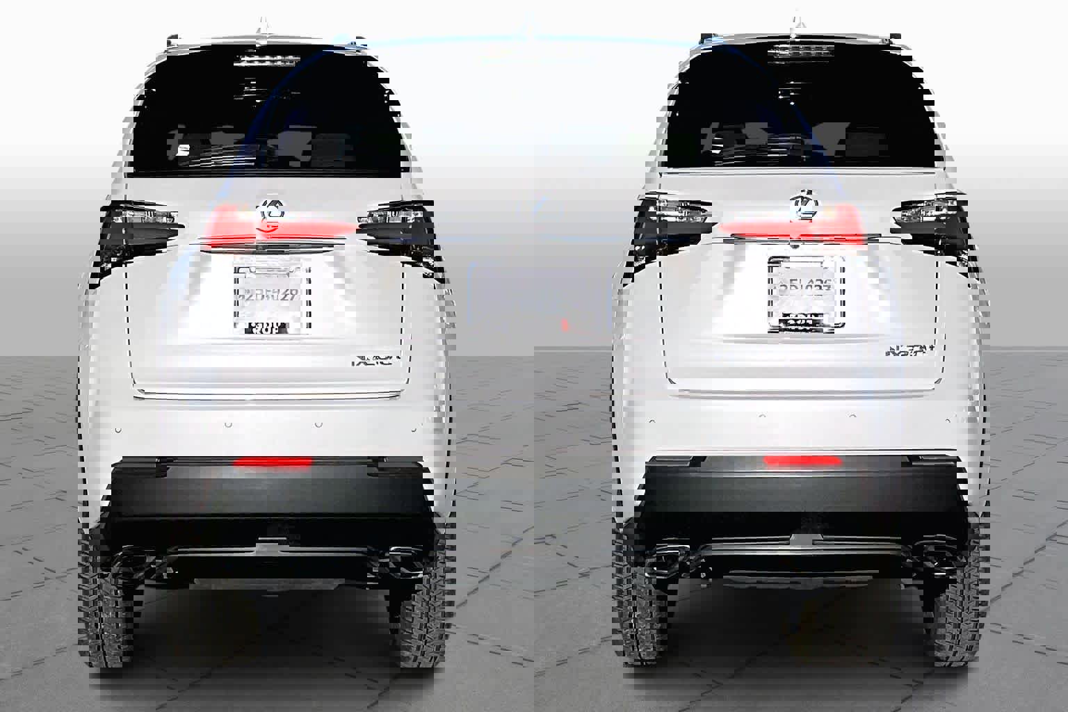 Used 2015 Lexus NX 200t FWD image 4