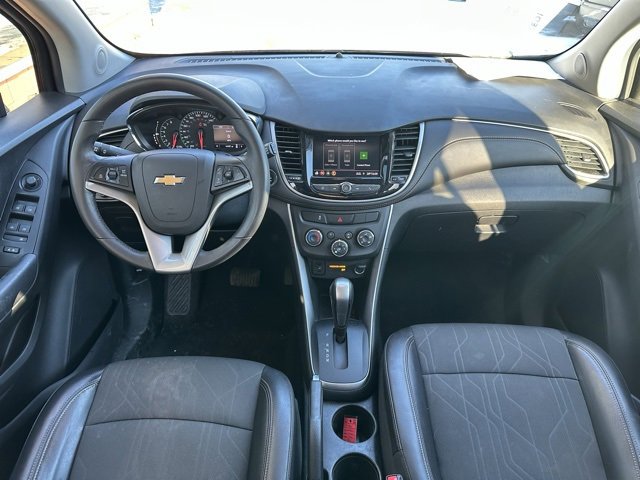 Used 2020 Chevrolet Trax LT w/ Driver Confidence Package image 14
