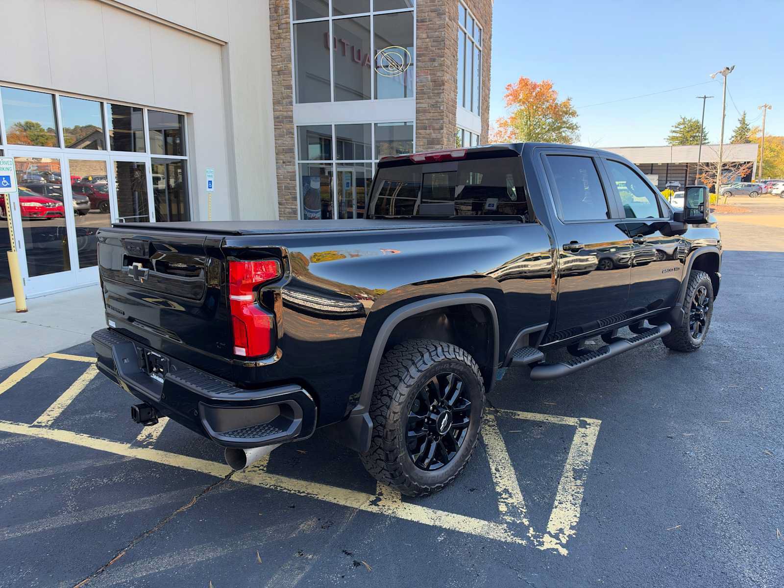 Used 2026 Chevrolet Silverado 2500 LT w/ Trail Boss Package AWD/4WD image 4