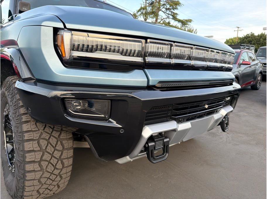 Used 2024 GMC Hummer EV 3X w/ Omega Edition AWD/4WD image 53