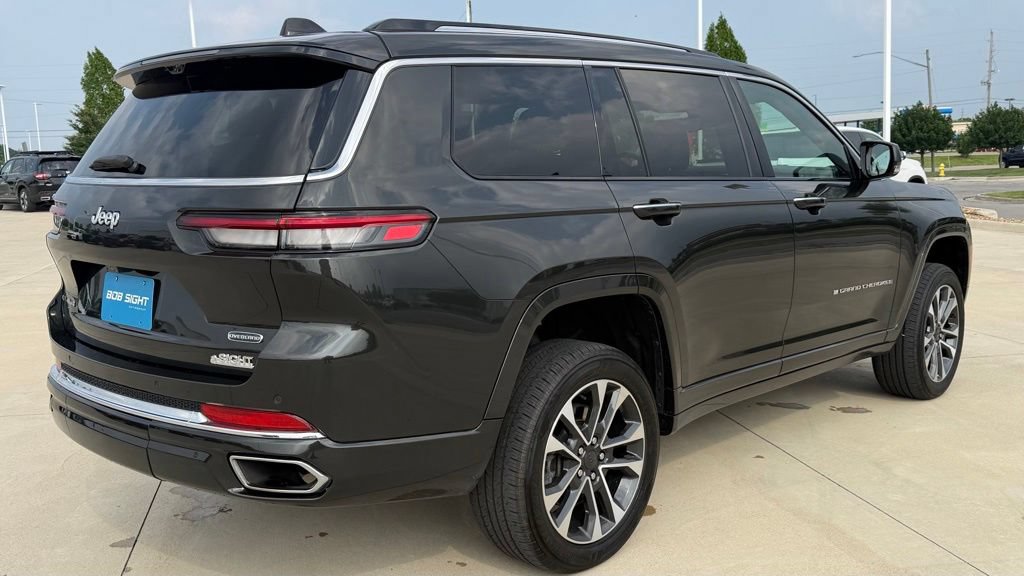 Certified 2022 Jeep Grand Cherokee L Overland w/ Luxury Tech Group IV AWD/4WD image 6
