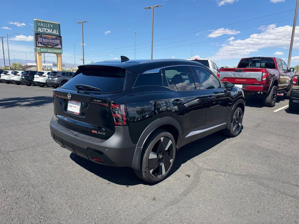 Used 2025 Nissan Kicks SR image 5