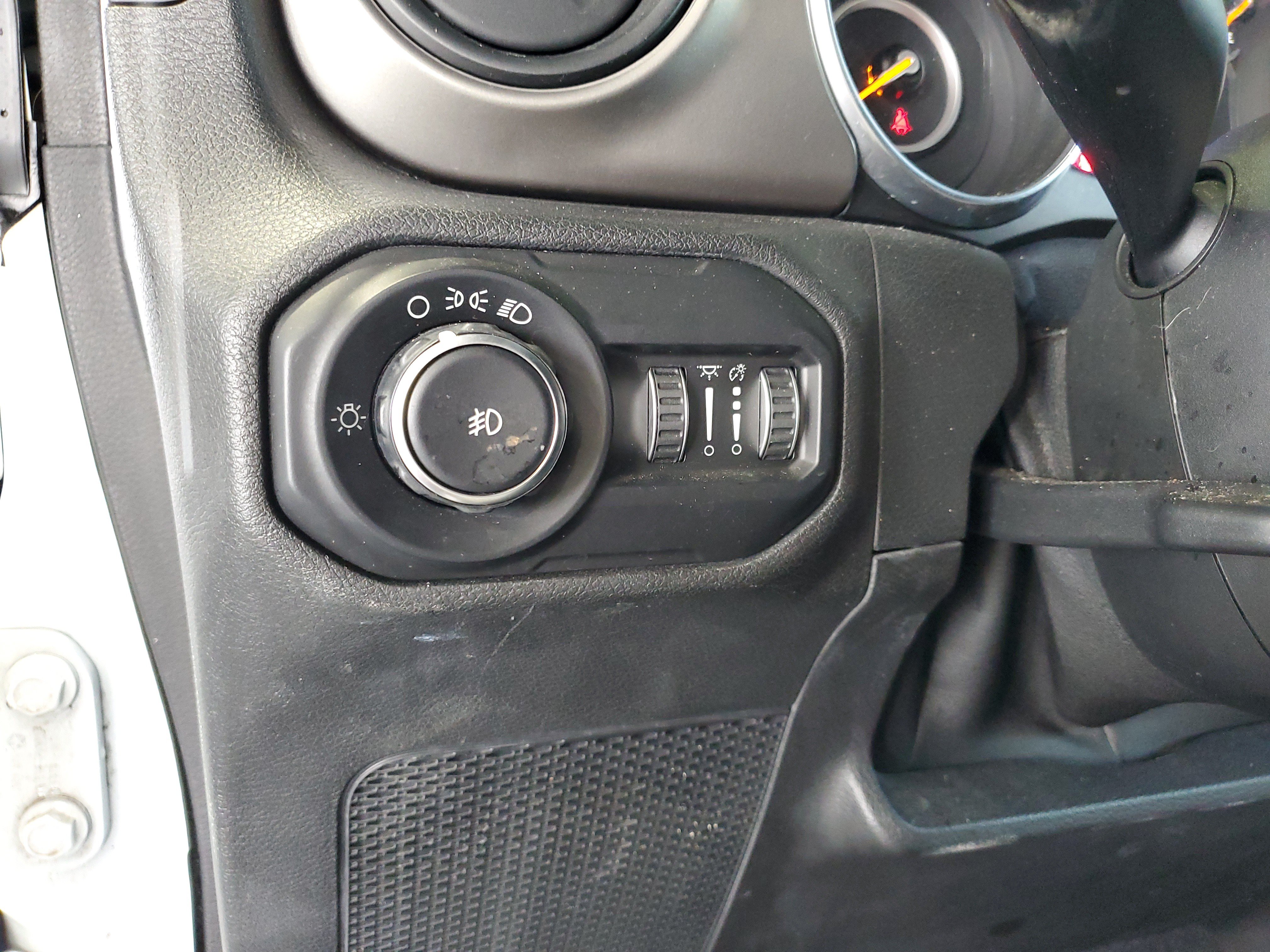Used 2018 Jeep Wrangler Unlimited Sport AWD/4WD image 21