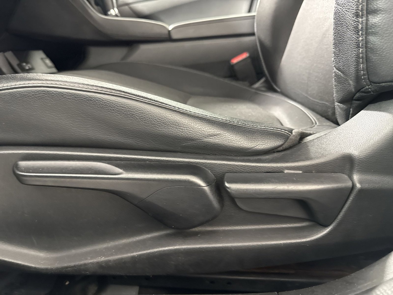 Used 2020 Honda Civic Sport image 14