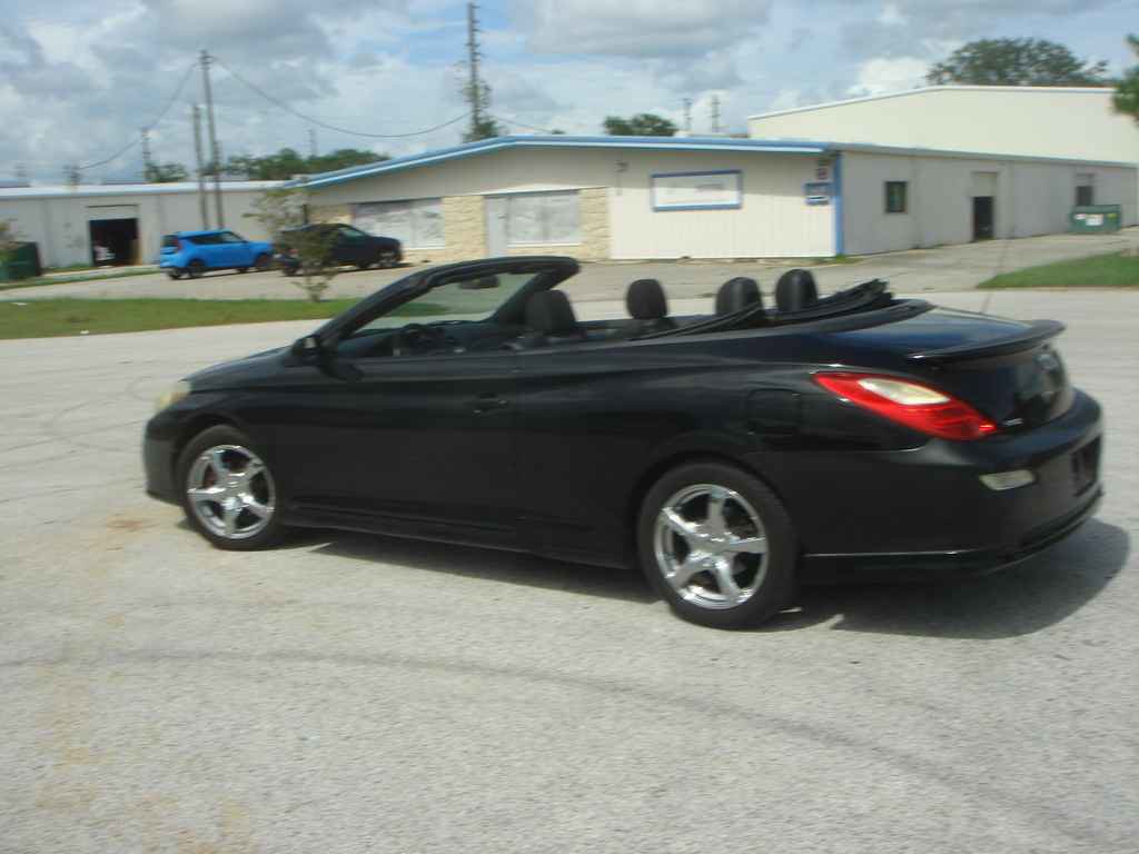 Used 2007 Toyota Solara SE Sport image 2