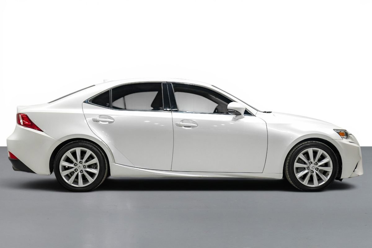 Used 2016 Lexus IS 200t RWD image 5