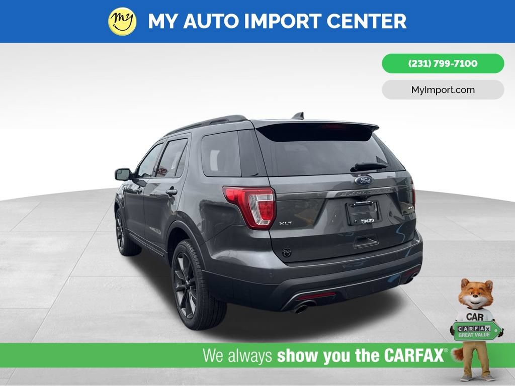Used 2017 Ford Explorer XLT w/ Equipment Group 202A AWD/4WD image 5