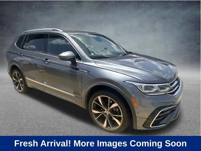 Used 2022 Volkswagen Tiguan SEL R-Line AWD/4WD image 1