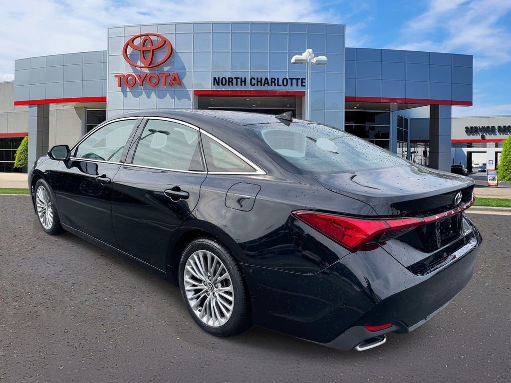 Used 2019 Toyota Avalon Limited w/ Advanced Safety Package image 6