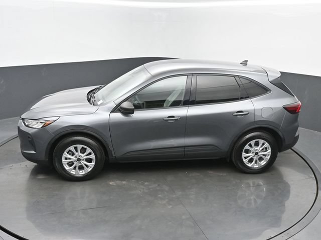 Used 2025 Ford Escape Active AWD/4WD image 45