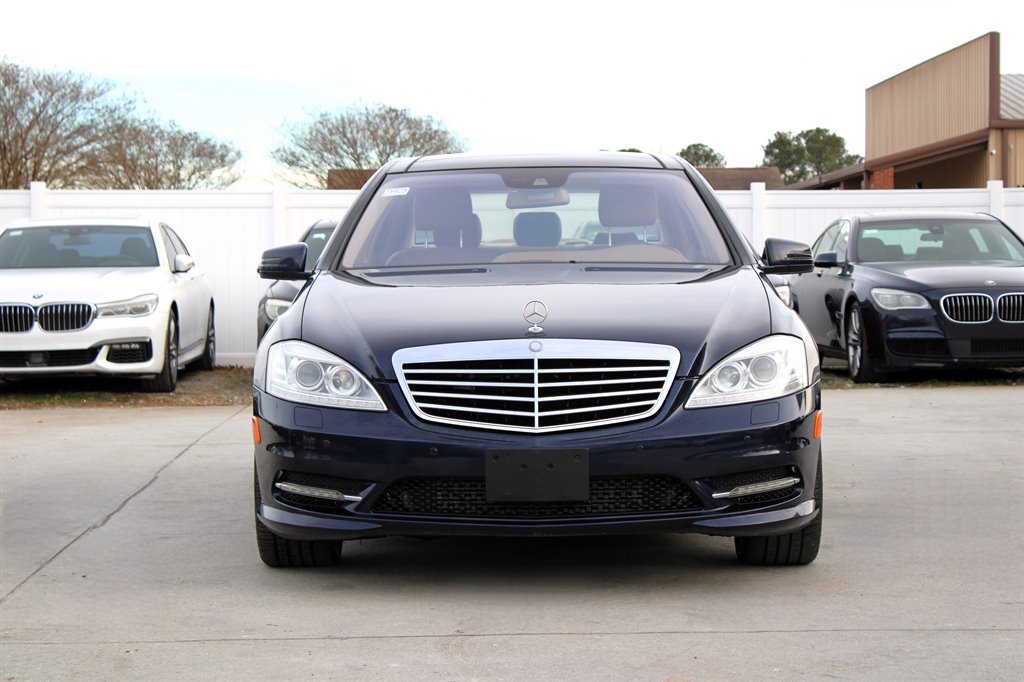 Used 2012 Mercedes-Benz S 350 BlueTEC 4MATIC image 2