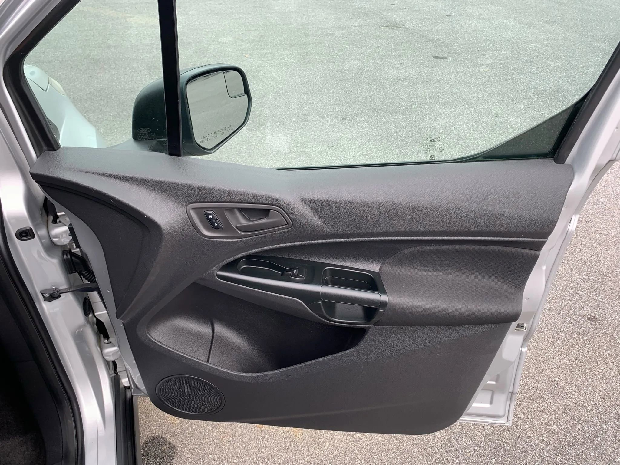 Used 2018 Ford Transit Connect XL image 21