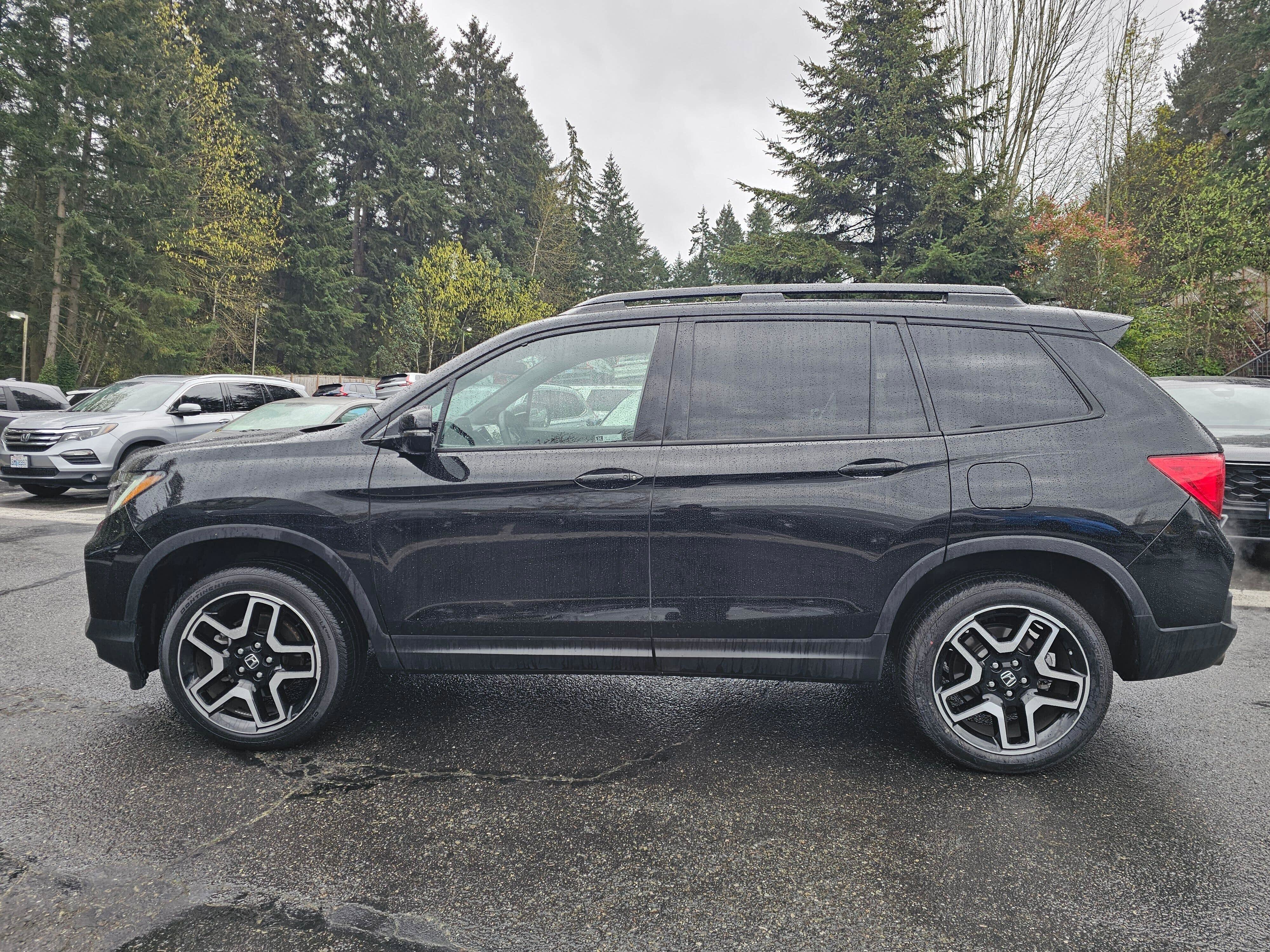 Used 2023 Honda Passport Elite image 4