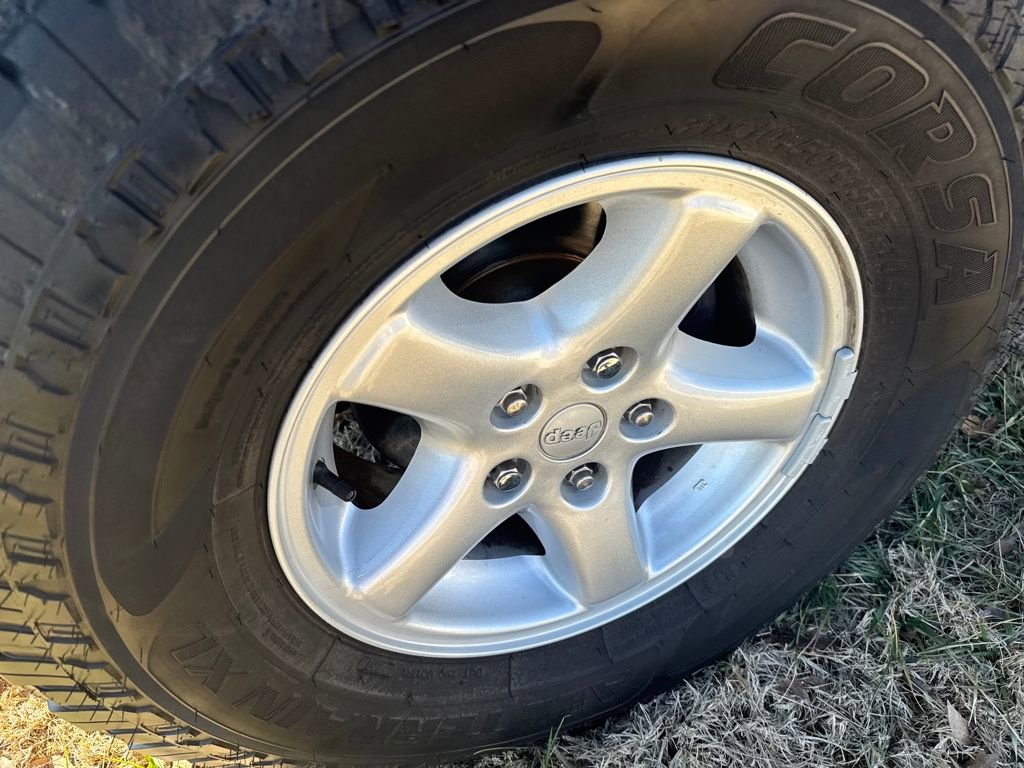 Used 2001 Jeep Wrangler SE image 35