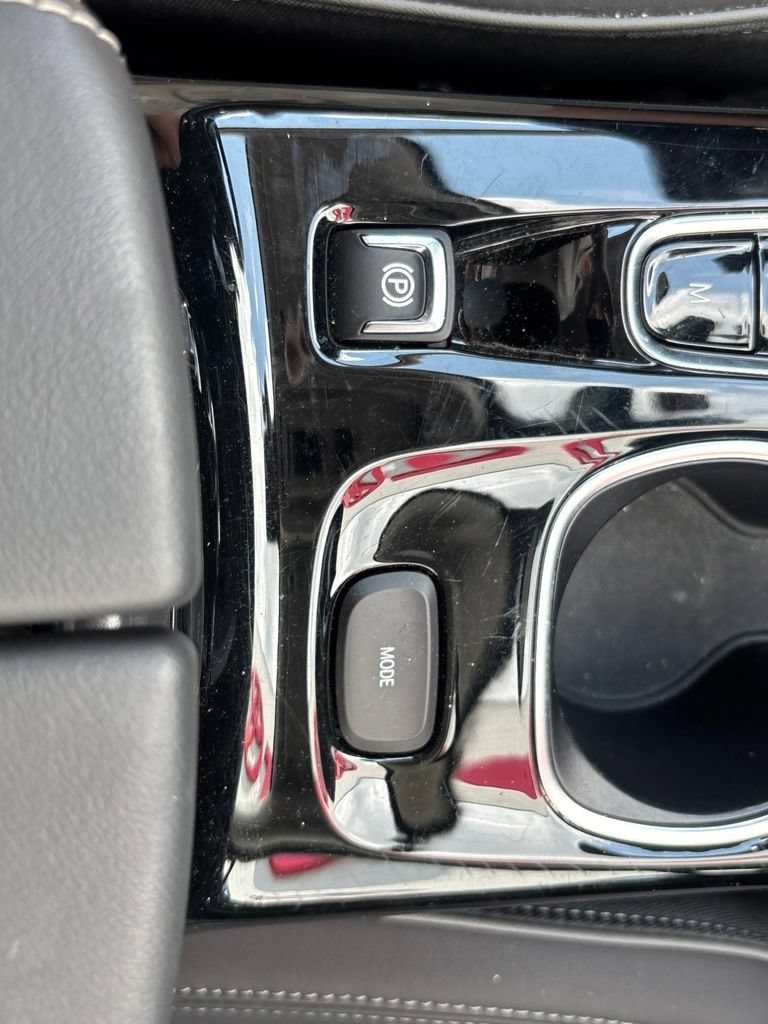 Used 2023 Buick Envision Avenir FWD image 15
