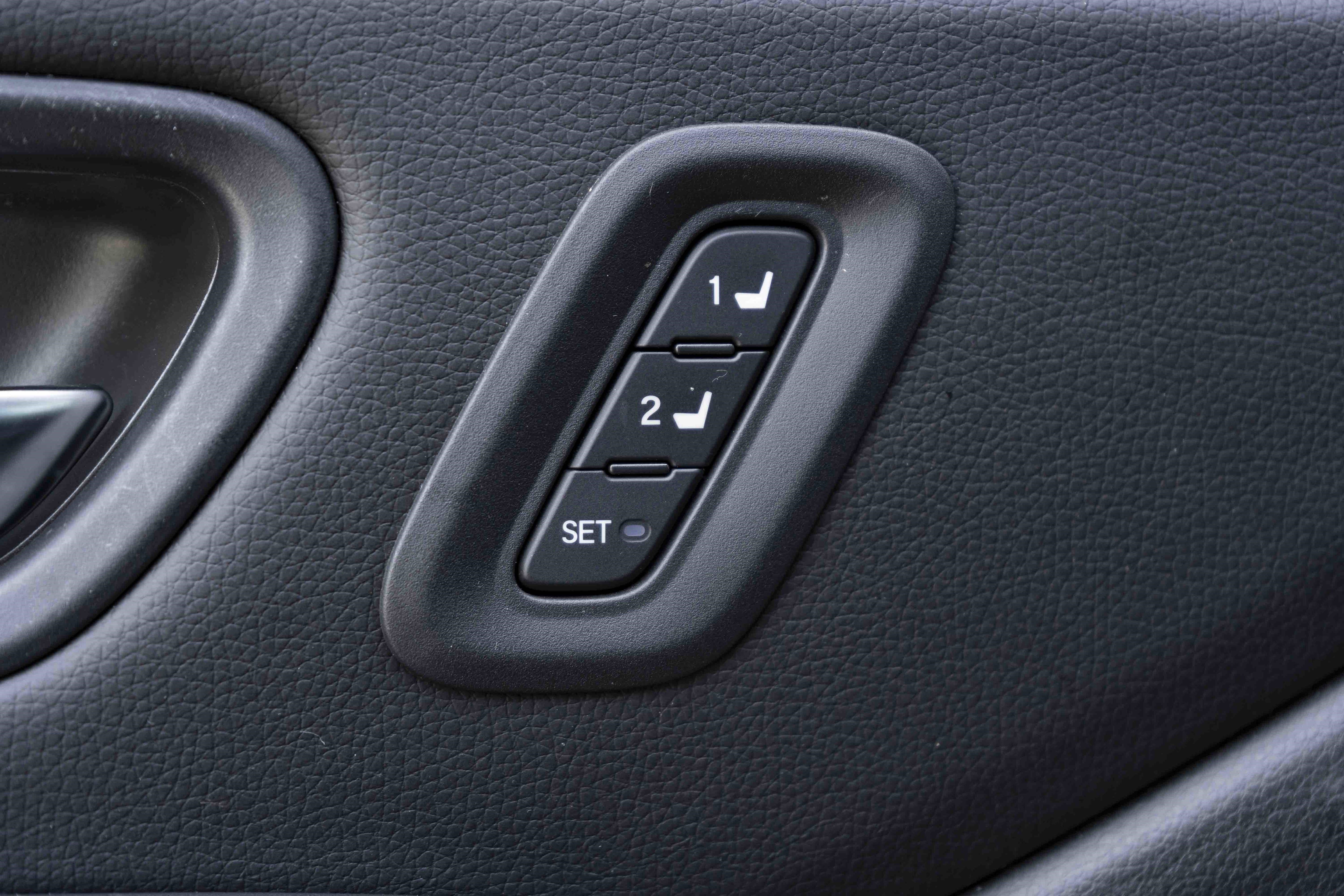 Used 2023 Honda Pilot Elite image 40