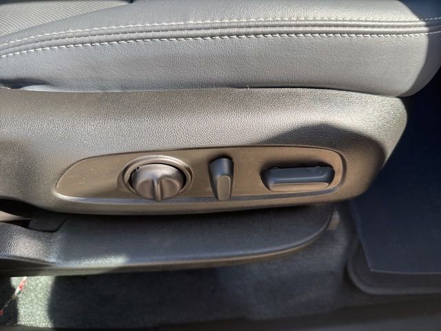 Used 2024 Buick Enclave Essence w/ Sport Touring Edition image 54