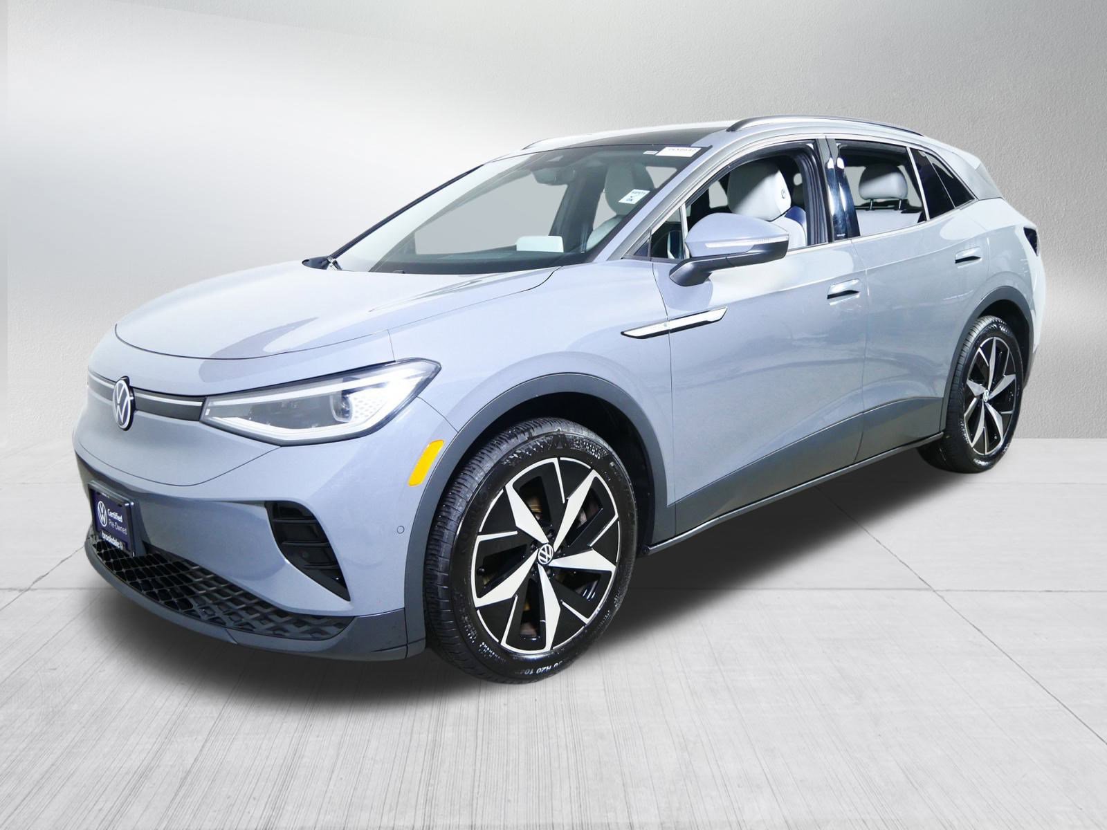 Used 2023 Volkswagen ID.4 S image 3