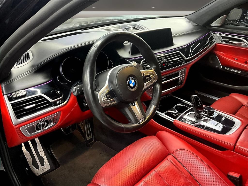 Used 2018 BMW M760i xDrive AWD/4WD image 19