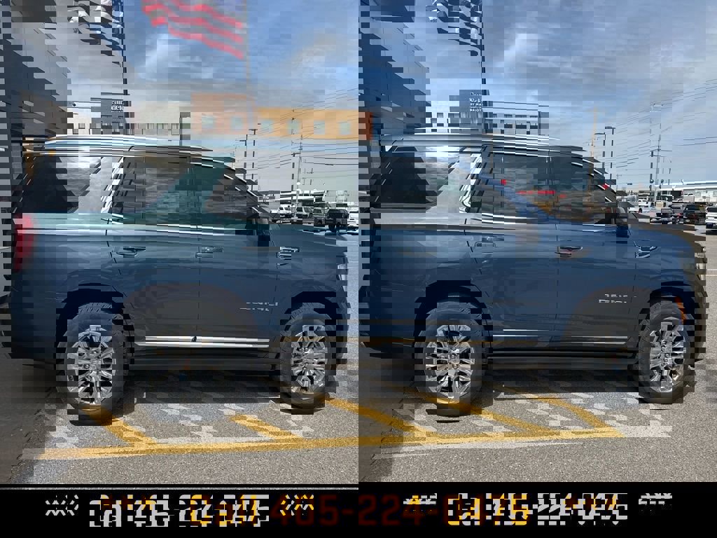 New 2026 GMC Yukon Denali w/ Sun & Power Step Package AWD/4WD image 6