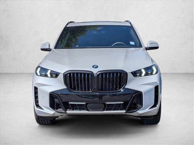 New 2026 BMW X5 xDrive50e w/ M Sport Package AWD/4WD image 5