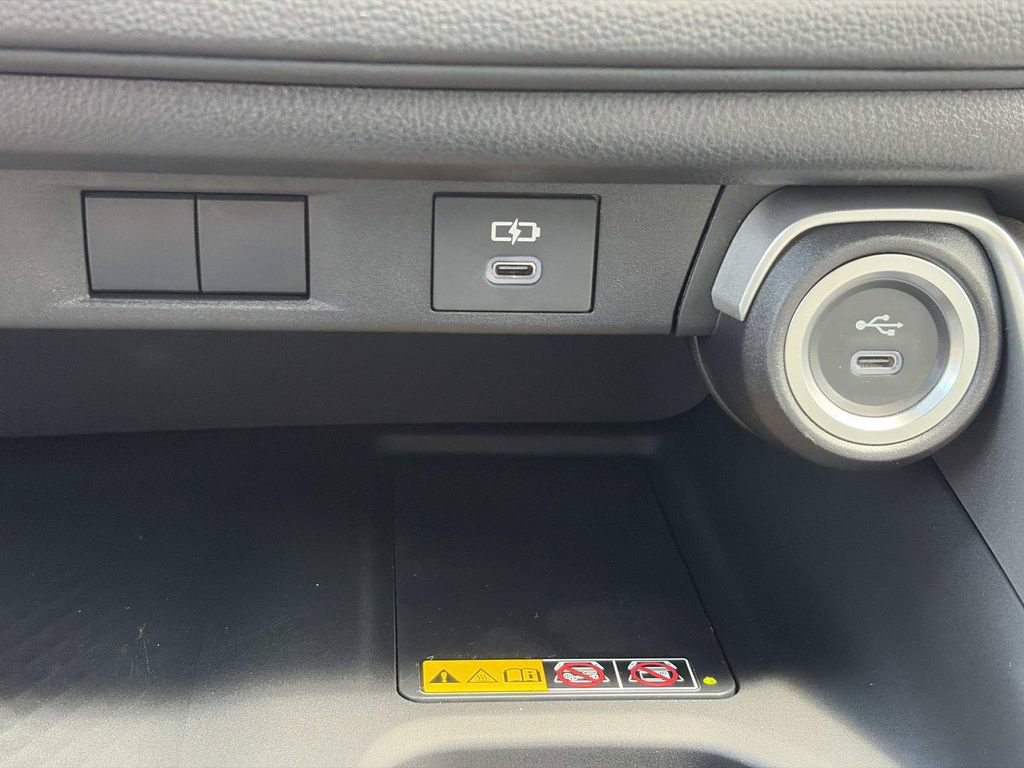 New 2026 Toyota Grand Highlander FWD image 42