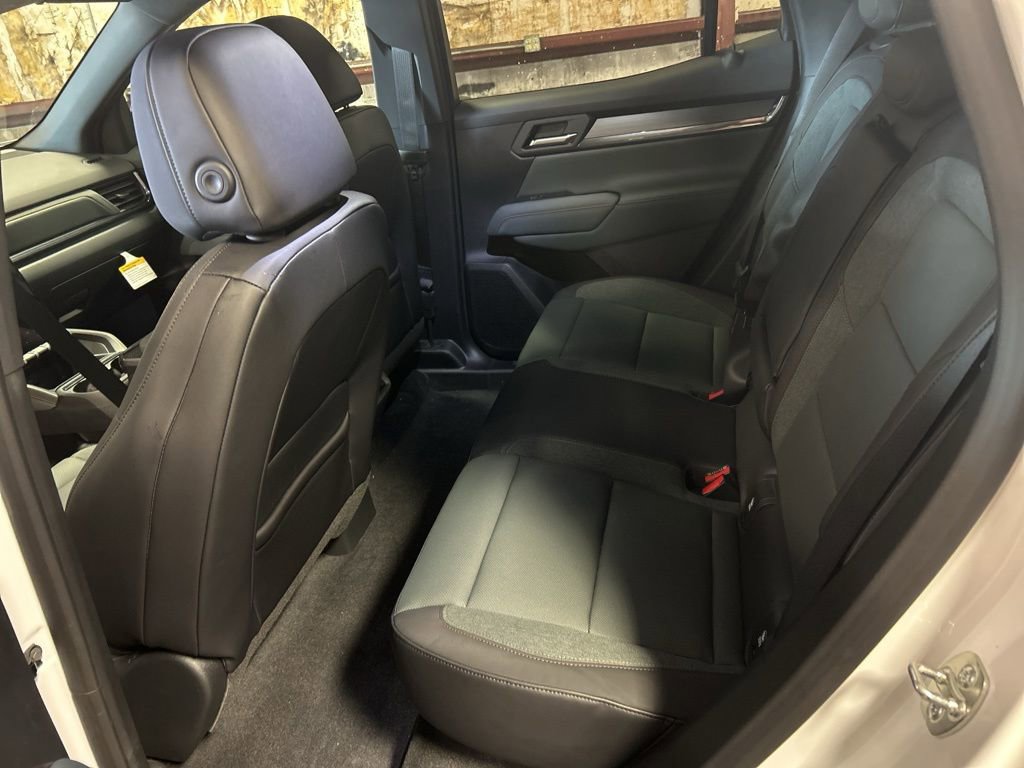 New 2026 GMC Terrain AT4 w/ Convenience Package III AWD/4WD image 17