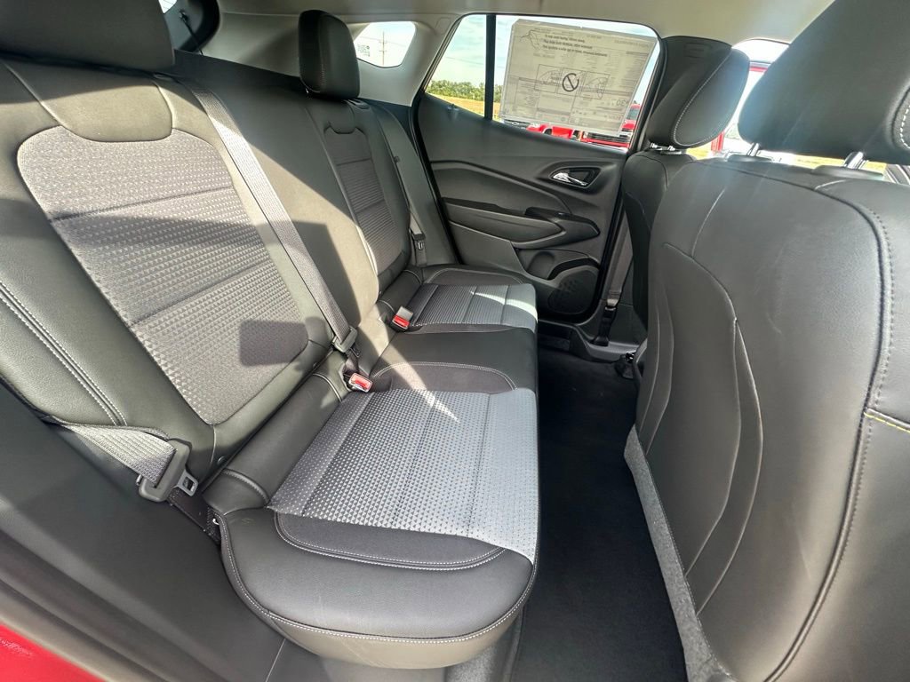 New 2026 Chevrolet Trax LT image 30