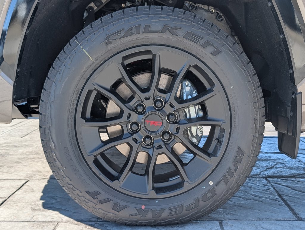 New 2026 Toyota Tundra Platinum w/ TRD Off-Road Package AWD/4WD image 37