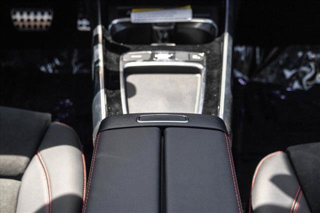 New 2026 Mercedes-Benz GLB 250 4MATIC image 21