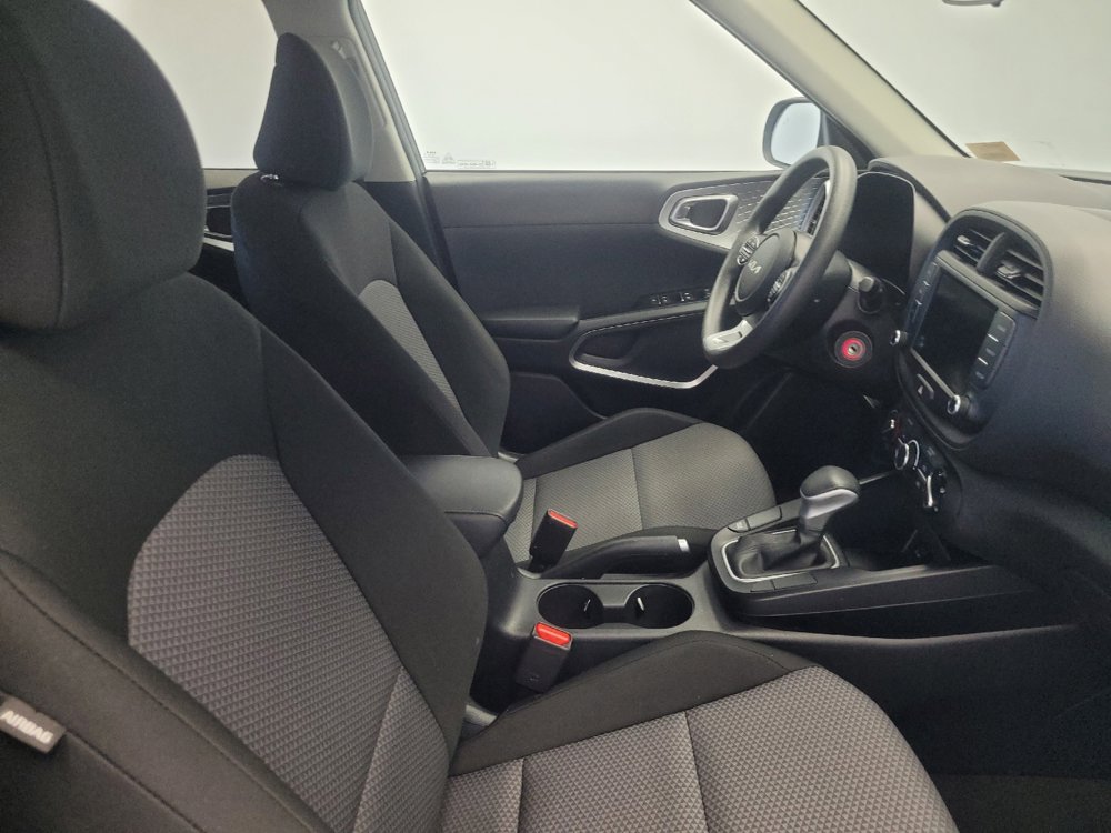 Used 2023 Kia Soul LX w/ Option Group 015 image 21