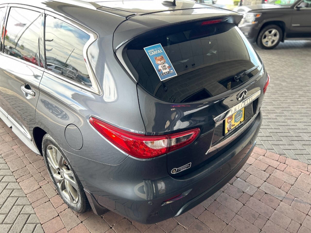 Used 2013 INFINITI JX35 AWD w/ Premium Pkg image 17
