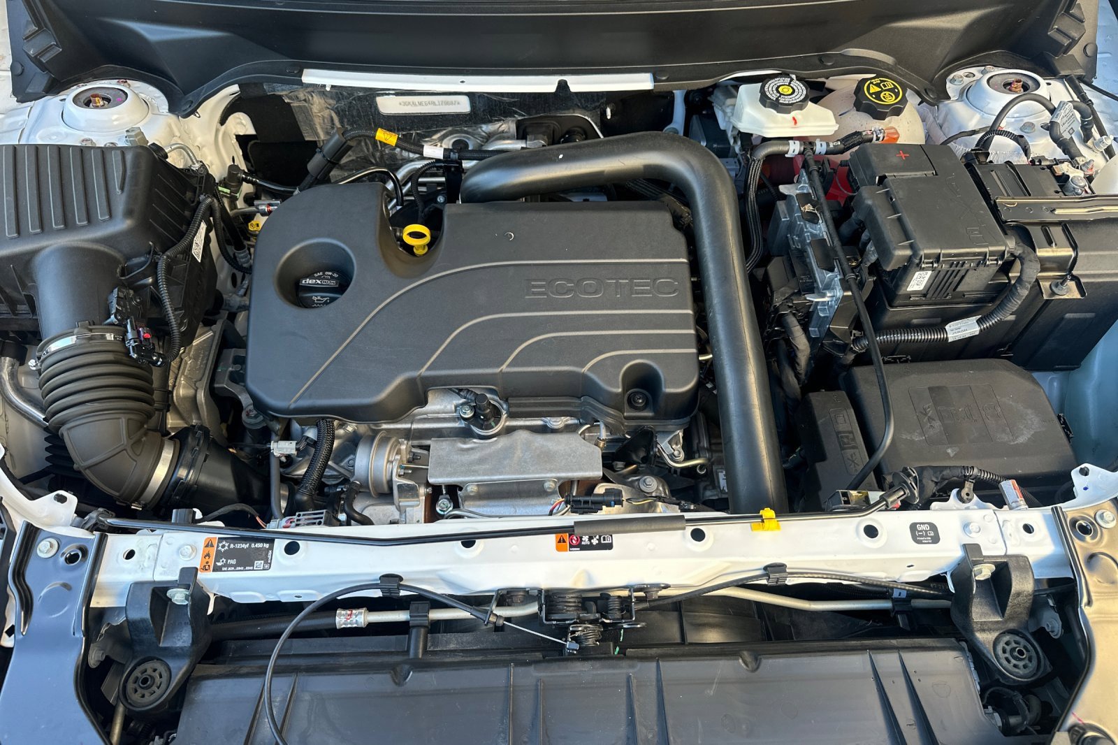 Used 2024 GMC Terrain SLE image 24