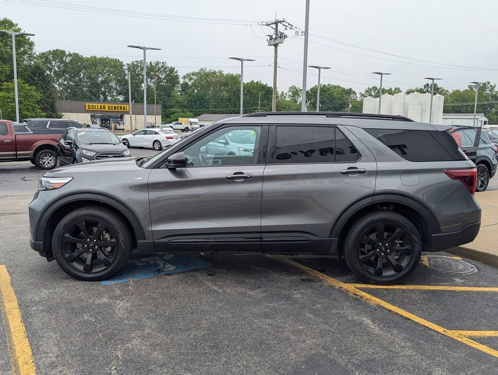 Used 2024 Ford Explorer ST-Line w/ Class IV Trailer Tow Package AWD/4WD image 6