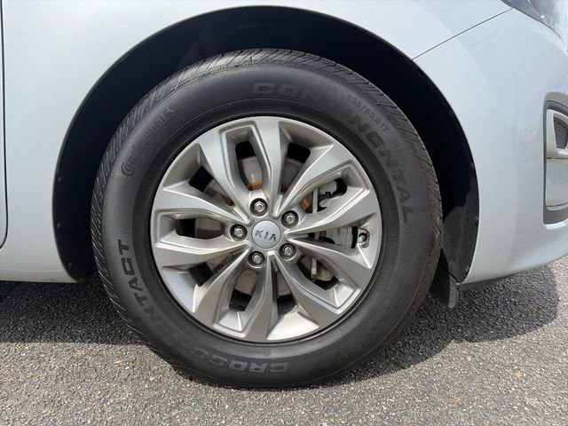 Used 2021 Kia Sedona LX image 11