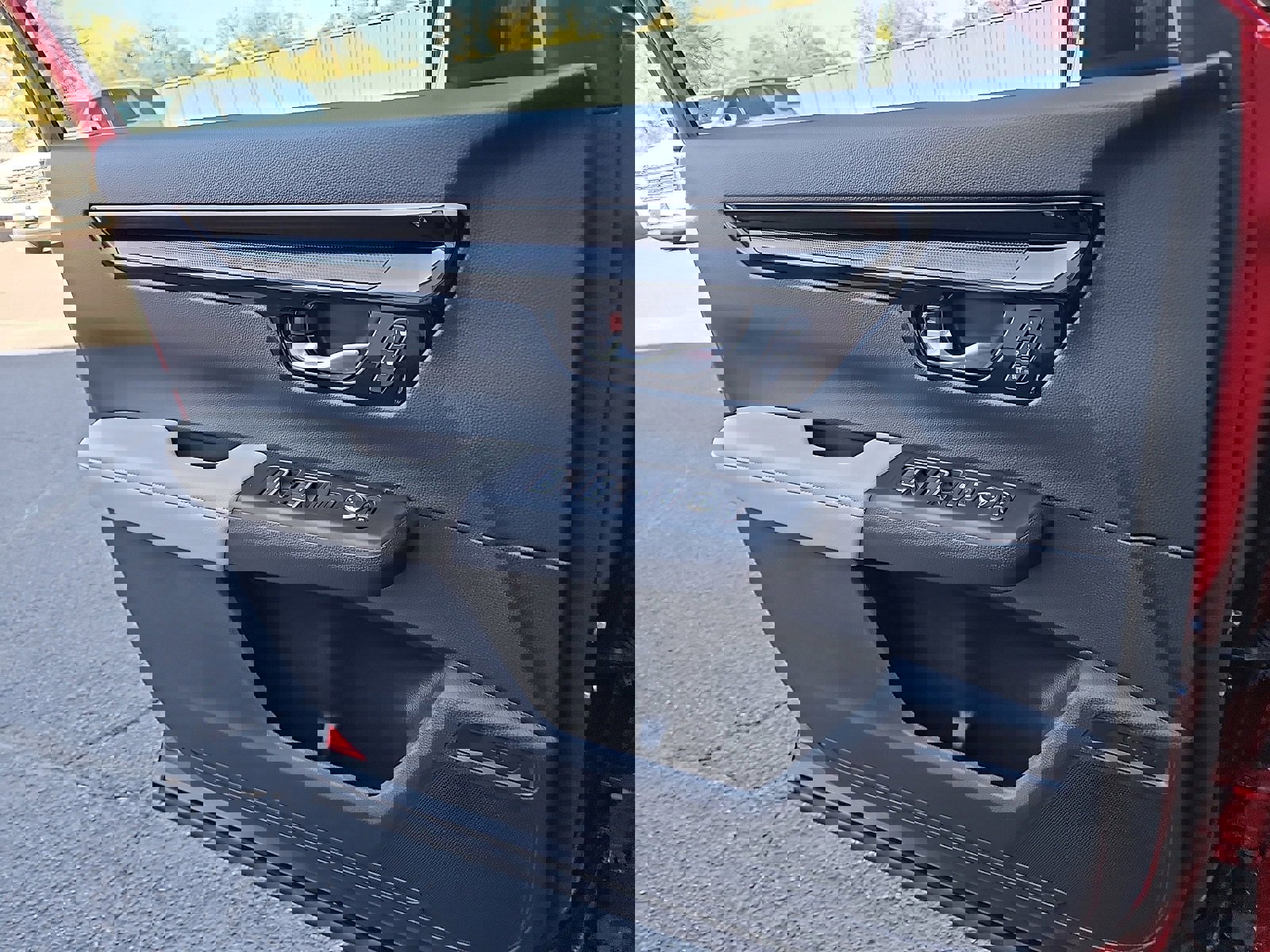 Used 2024 Honda CR-V EX-L image 10