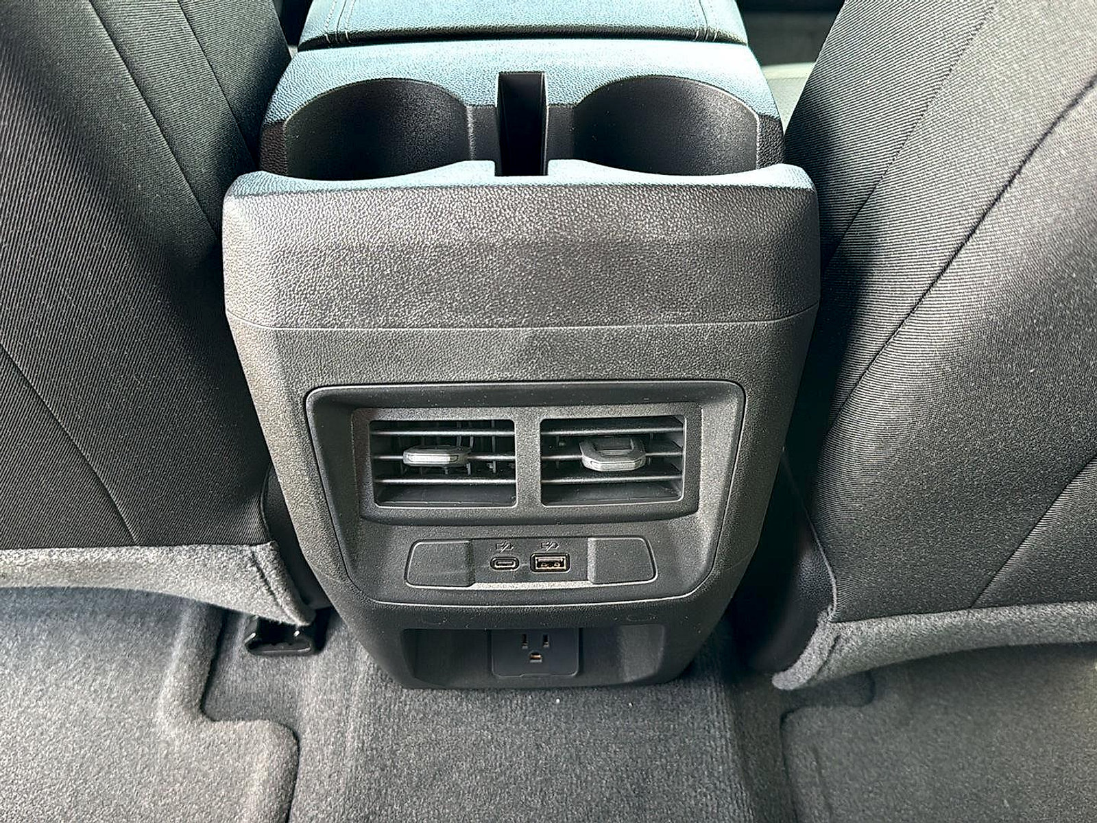 New 2025 GMC Canyon Elevation w/ Convenience Package RWD image 17