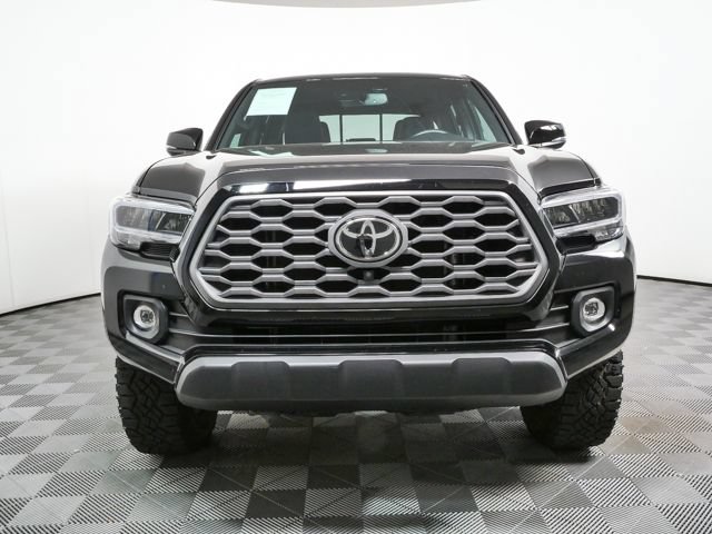 Used 2023 Toyota Tacoma TRD Off-Road w/ TRD Premium Off Road Package AWD/4WD image 14