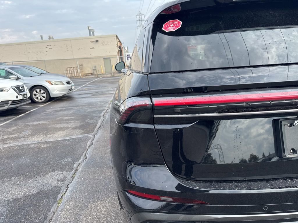 New 2024 Lincoln Nautilus Black Label w/ Jet Appearance Package (87T) image 14