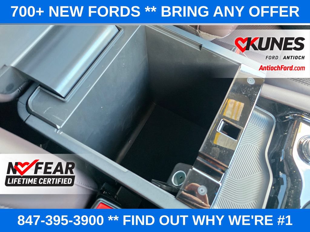 New 2026 Ford Explorer Platinum w/ LUX Leather Package AWD/4WD image 35