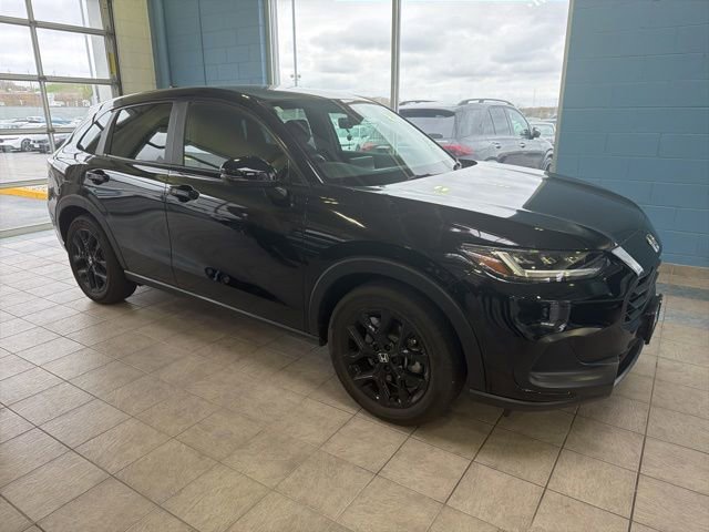 Used 2025 Honda HR-V Sport
