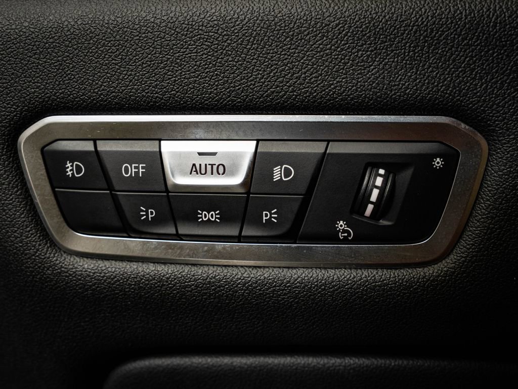 Used 2019 BMW X5 xDrive40i w/ Convenience Package image 25