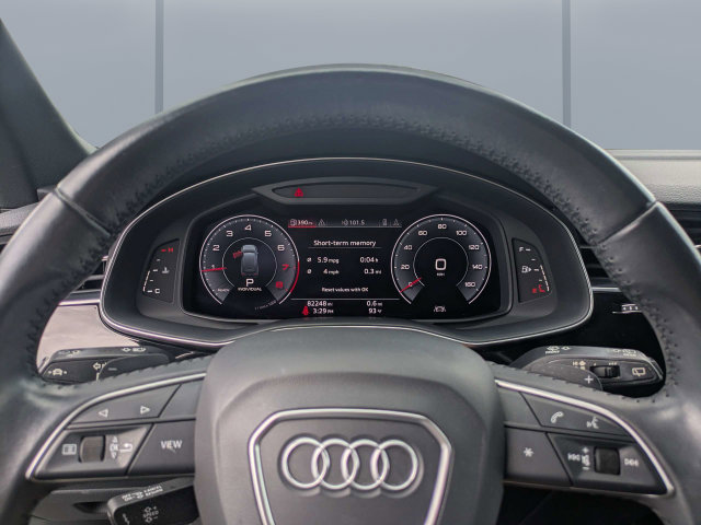 Used 2020 Audi Q7 2.0T Premium w/ Convenience Package AWD/4WD image 31